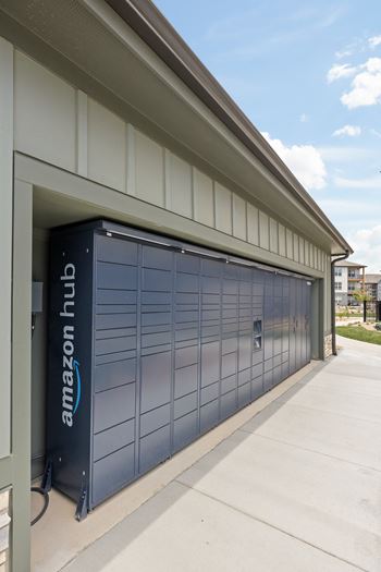 Amazon hub at Notch66 in Longmont, CO 80504